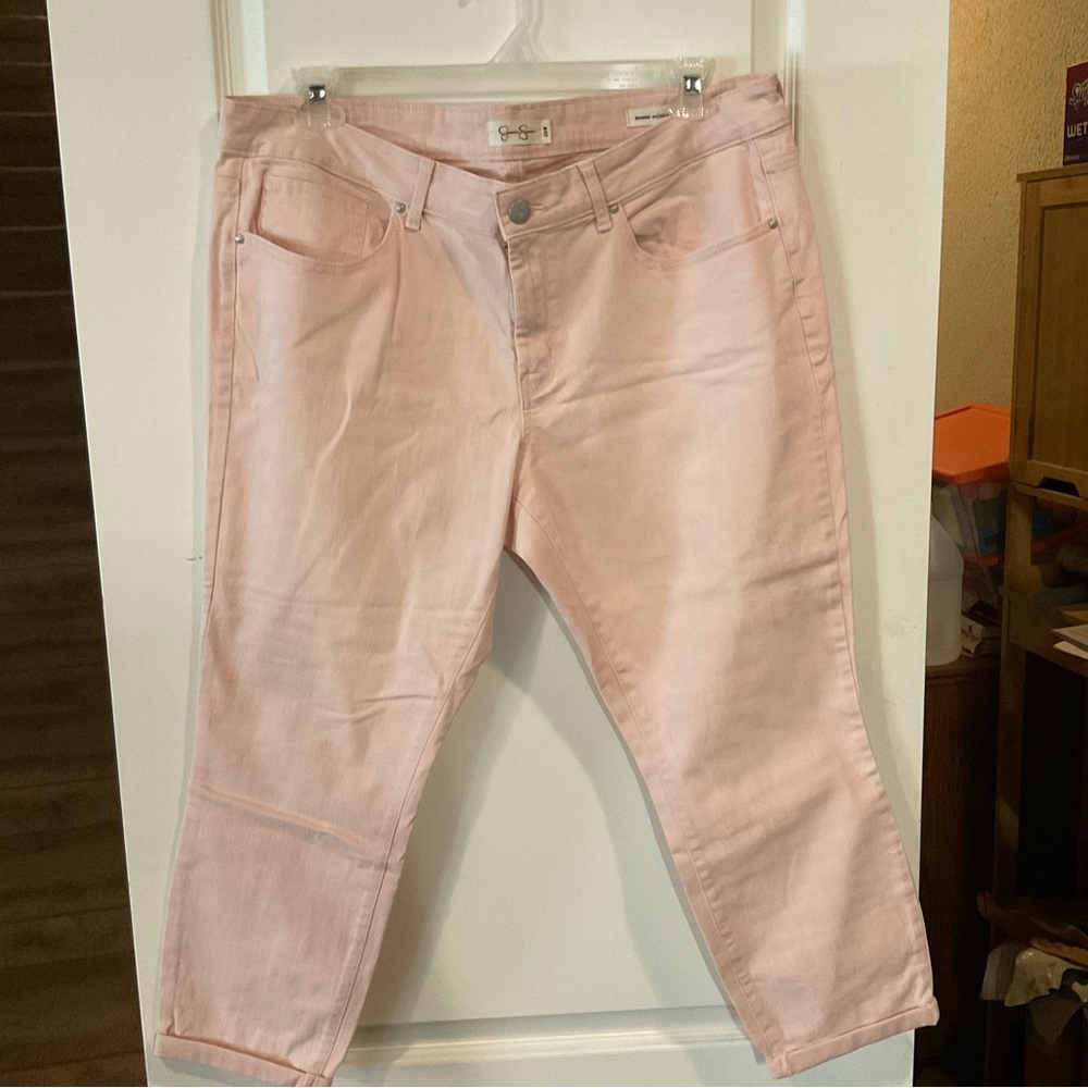 Jessica Simpson pink crop jeans